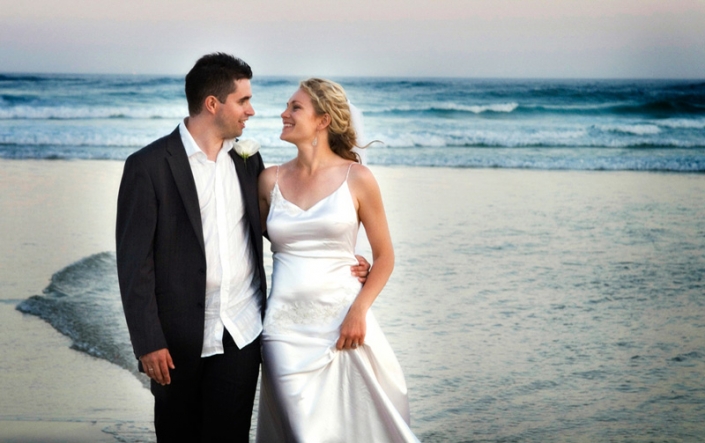 wedding photography gold coast beach