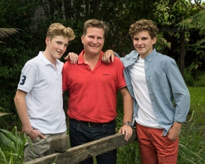 Father and sons family photoshoot Brisbane